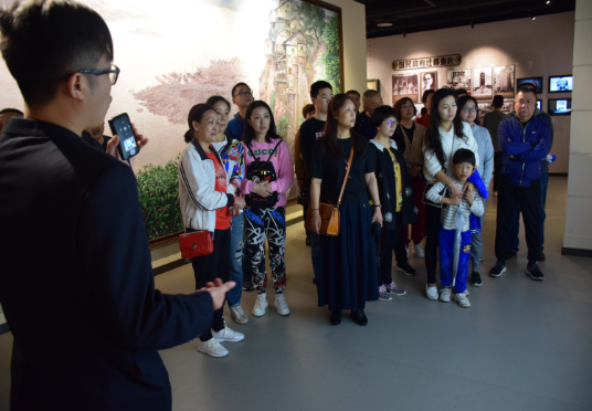 铜业机关第七党支部“赓续长征精神 传承红色基因”主题党日